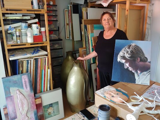 Anita de Harde in the Studio