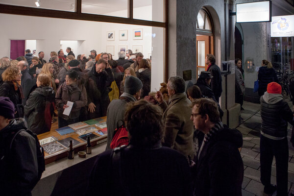 Peter Vahlefeld in the Studio: Catalogue Presentation