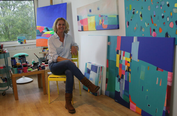 Sophia Heeres nello studio