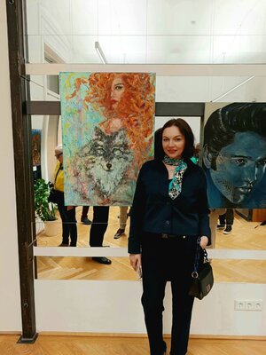 Julia (Iuliia) Tokar im Studio: Ausstellung "Star in born " , Vienna 2024