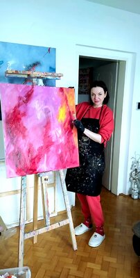 Julia (Iuliia) Tokar im Studio: Artwork in Progress