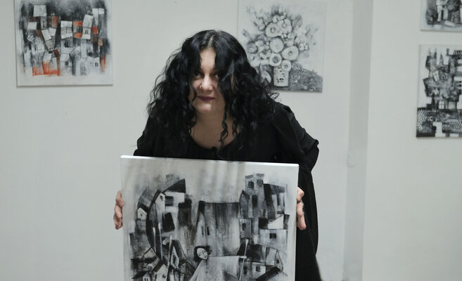 Anna Soghomonyan im Studio