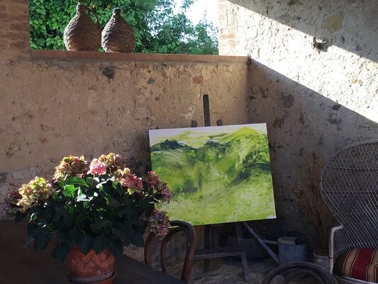 Gerlinde Kosina dans le studio: casa cernano - in castelnouva beradenga -    das zentrum der malkurse - nähe siena und 90 km von florenz entfernt - eine zweite heimat...