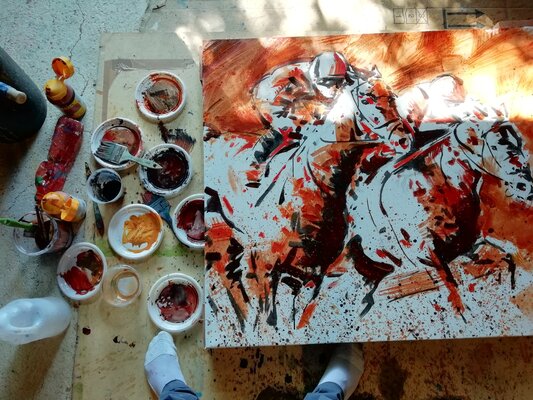 Alessandro Piras nello studio: Sometimes I need to change point of view in my art ... laying down my canvas on the ground makes me see things in another way.