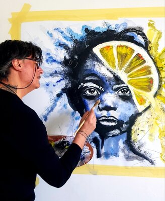 Franck Sastre im Studio: Mon pinceau qui fait glisser ma créativité...