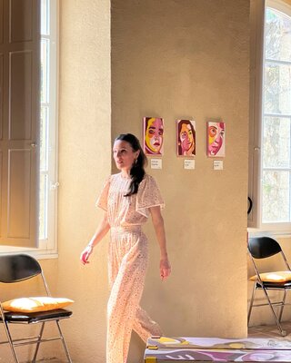 Mathilde Polidori in de studio: © Laura Branger | Musée Edgar Mélik | Exposition Le Temps d'un rêve | Avril 2024