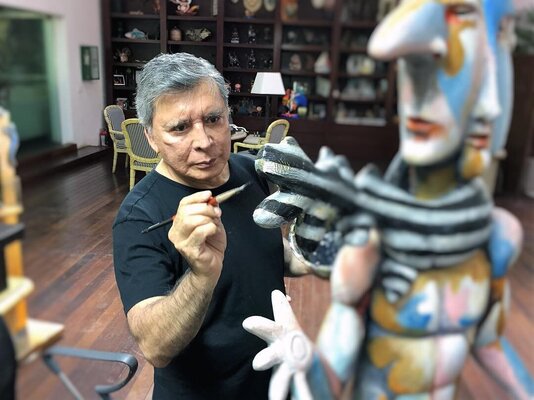 Sergio Bustamante im Studio