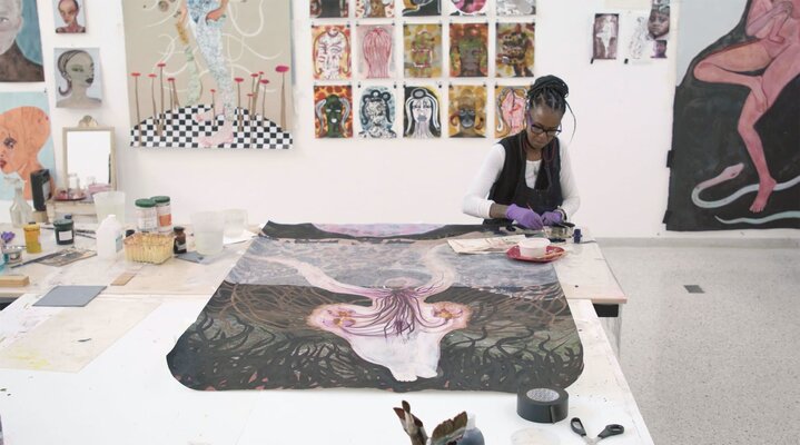 Wangechi Mutu im Studio