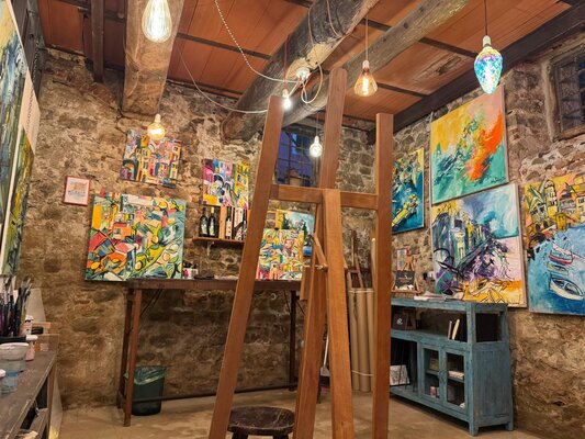 Hélène Barraud im Studio: Studio d'arte Cinque Terre - quadri Monterosso al Mare