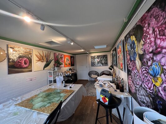 Tatiana Harris Nielsen in the Studio