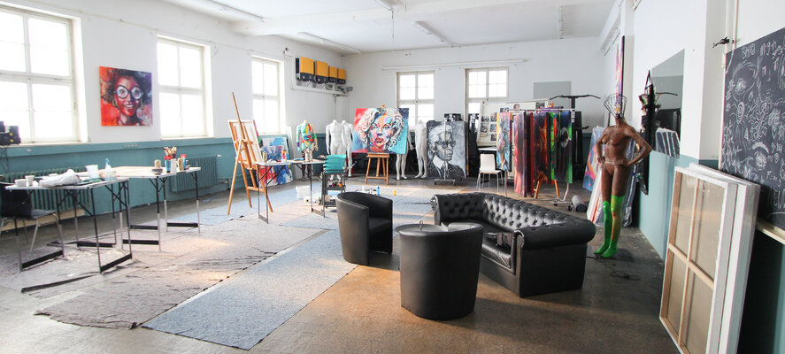 Silke von Clarmann in the Studio