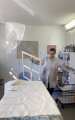 Katinka Dermietzel im Studio