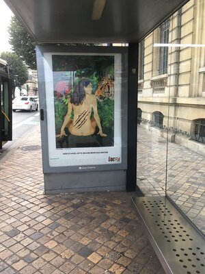 Victoria Stagni in de studio: Affiche exposition Oboem- Bordeaux, octobre 2017