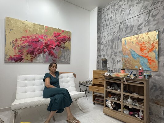 Angie Brooksby-Arcangioli in the Studio: In my workspace at the back of the Galerie Massillon