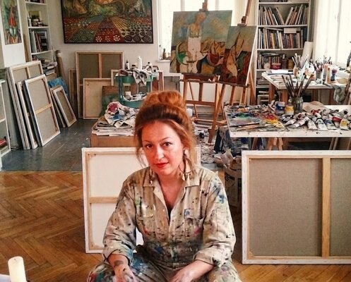 Elena Barón in the Studio