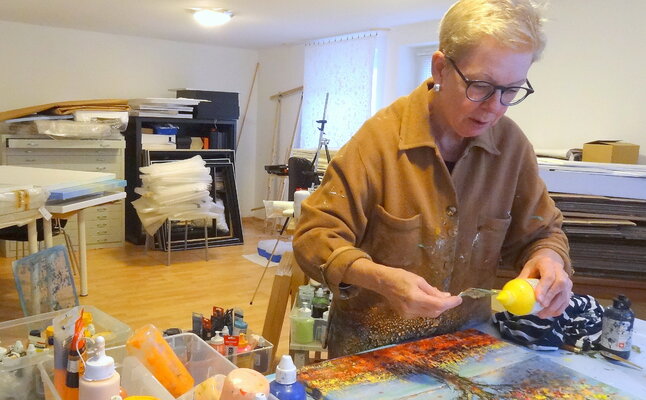 Inelouise Mourick in de studio: Painting in my studio