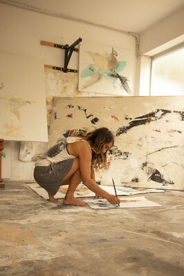 Isabelle Fournet en el estudio