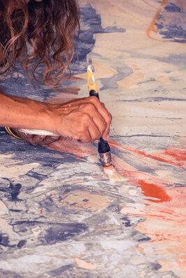 Isabelle Fournet en el estudio