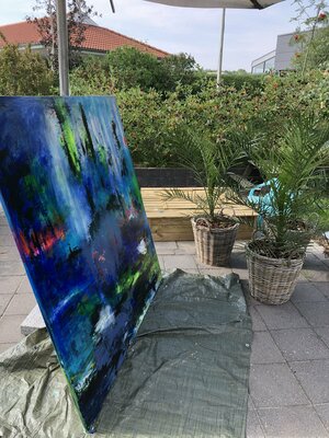 Inge Thogersen en el estudio: Painting home in my garden