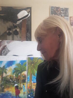 Christiane Guerry im Studio: ATELIER GALERIE CHRISTIANE GUERRY