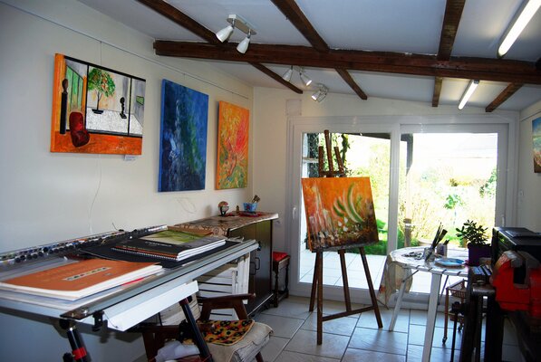 Marie-Claude ELLHËA in de studio: Atelier de peinture Ellhëa - exposition de tableaux