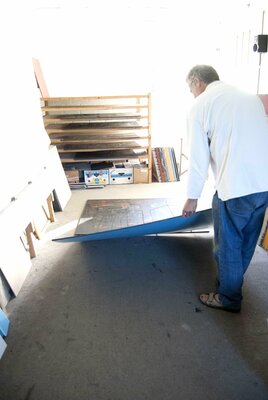 Denis De Mot en el estudio