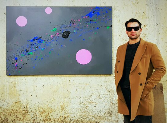 Alessio Luzzi in de studio