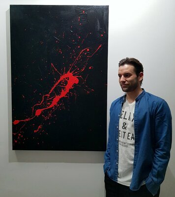 Alessio Luzzi in de studio