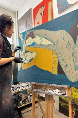 Tatiana Harizanova in the Studio