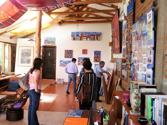 Miguel Betancourt nello studio