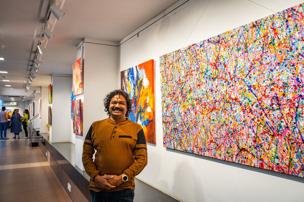 CR Shelare nello studio: "Shutter to stroke" at Jehangir Art Gallery, Mumbai 29 January to 4 February 2024.