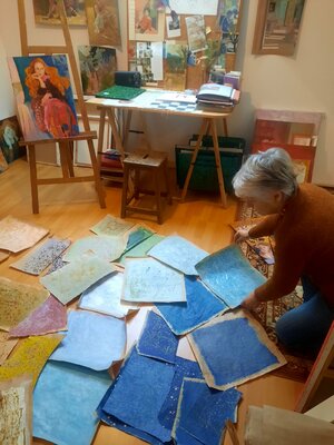 Anne-Marie Molénat-Ponté in de studio: préparation des papiers
