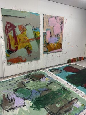 Adriana Bernet im Studio