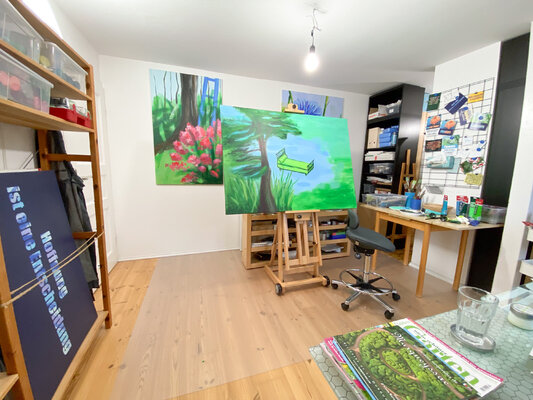 Antje Wanderer-Oberhaus in de studio