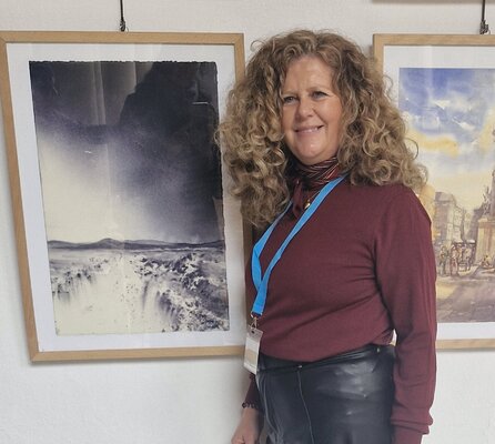 Montse Gil nello studio