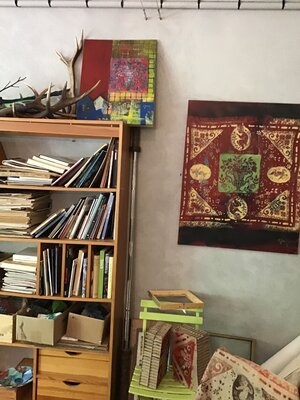 Sarah Lanyi im Studio