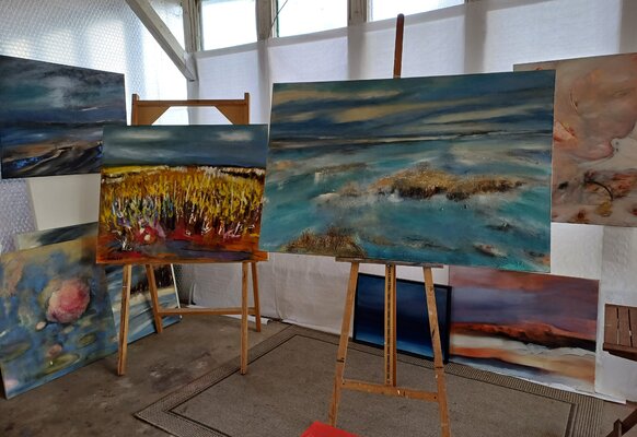 Andrea Finck nello studio: Im Atelier