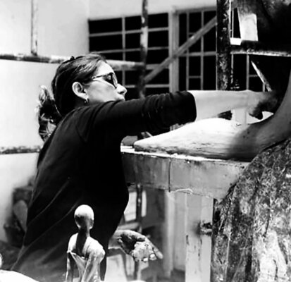 Maria Fernanda Cuartas in the Studio
