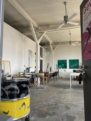 Sabine Hemming nello studio: Atelier