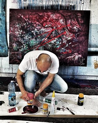 Peppe Postorino nello studio