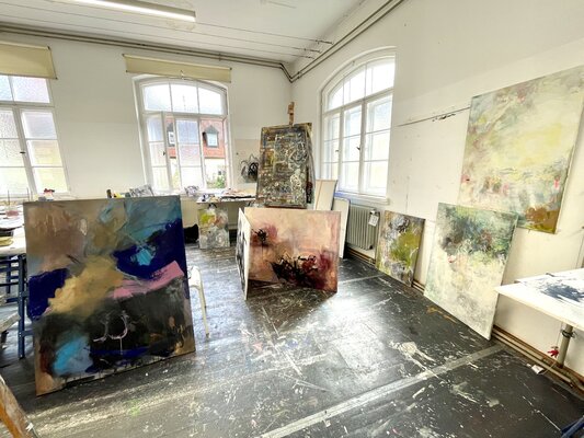 Alina Braun in de studio