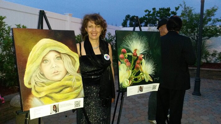 Ligia Patricia Guerra Niño dans le studio: Exposición Colectiva -Embajadores del Arte en Long Island New York , año 2015