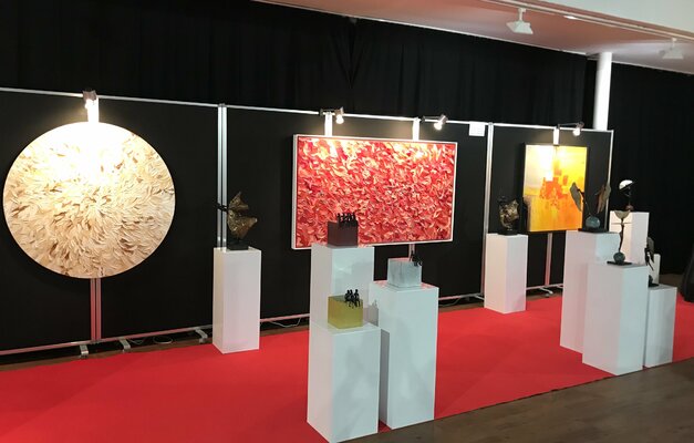 Olivier Messas im Studio: Salon international des artistes contemporains de Saint-Tropez 2021