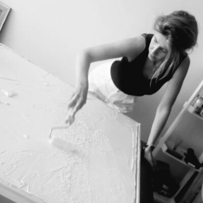 Diana Diamandieva in de studio