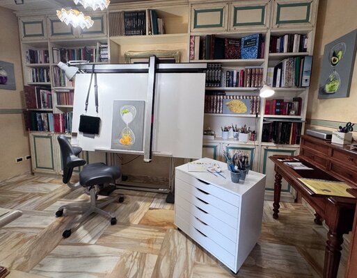 Francesca Trusso im Studio: Atelier: fucina delle mie idee artistiche