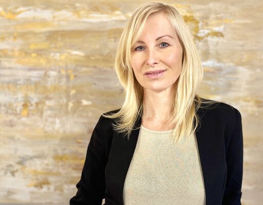 Maria Weigt in de studio