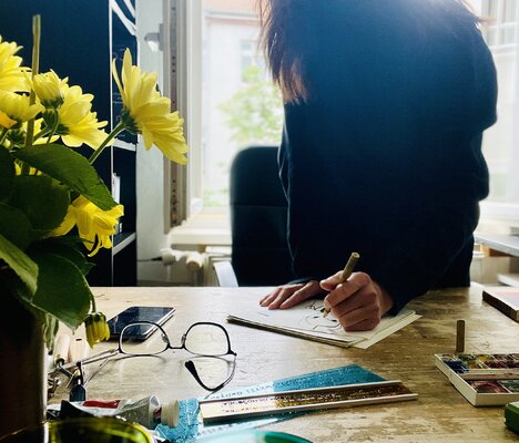 Yi Liu en el estudio