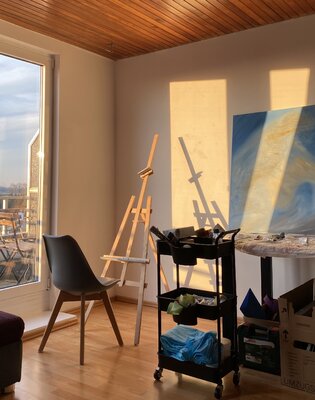 Tatiana Frisch in de studio