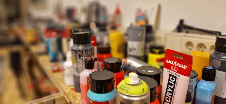 Bart Hamelink in the Studio