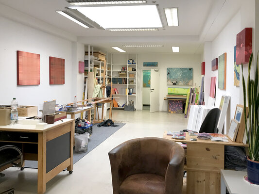Marc Kirschvink in de studio: Mein Atelier im Kunsthaus Troisdorf - Arbeitsbereich